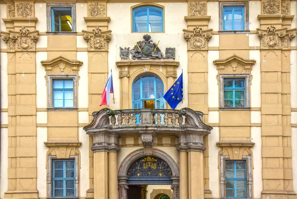 Edifício de teatro Divaldo em Praga — Fotografia de Stock