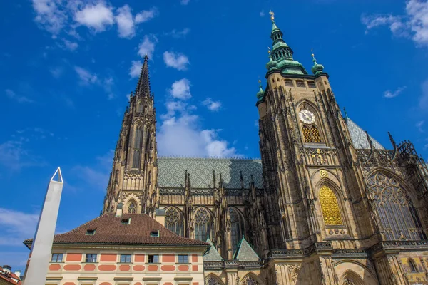 Metropolitalna katedra św. Wita w Pradze — Zdjęcie stockowe