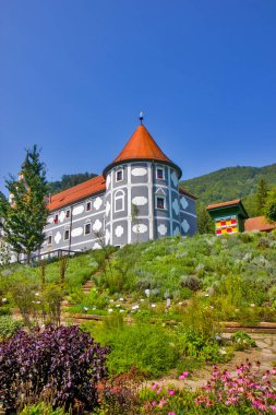 Slovenya 'nın Podcetrtek kentindeki eski kilise