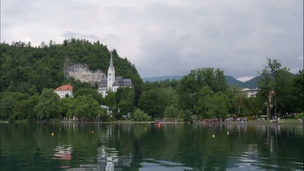 Kasteel Buurt Van Ljublanica Rivier Slovenië — Stockvideo