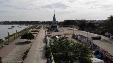 Gemilerle Philipinnes Plajı'nın gündüz görüntüleri