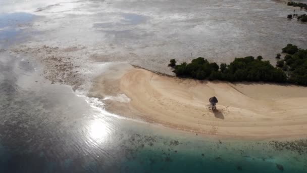 Praia Trópica Arenosa Das Ilhas Nido — Vídeo de Stock