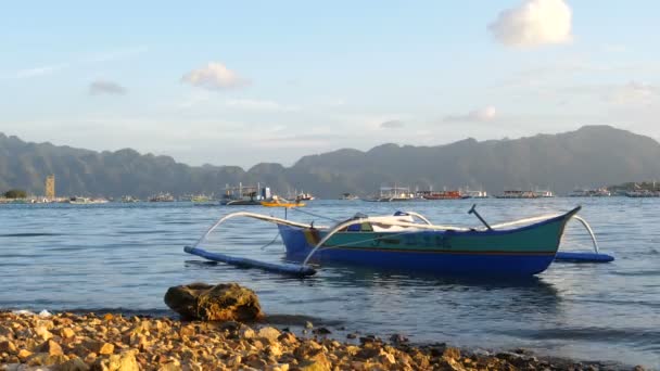 Taytay Beach Yakınındaki Tekneler Filipinler — Stok video