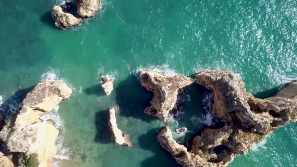 Vista Dall Alto Della Costa Rocciosa Del Portogallo Nella Giornata — Video Stock