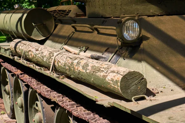 Rus tankları T34. Demir - Çelik-Metal, yıldız şekli, tekerlek, Zırhlı Tank