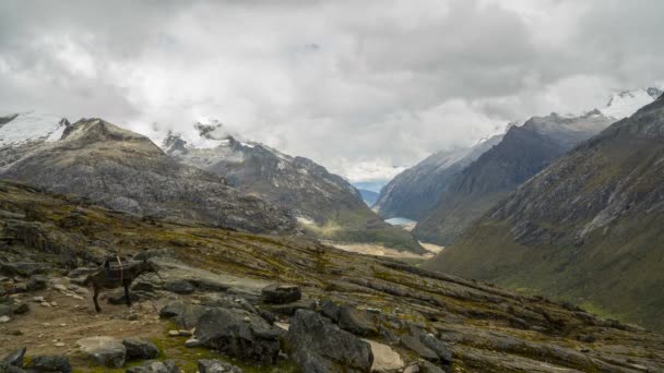 Huaraz Trekking with the view from Punta Union — Stock Video