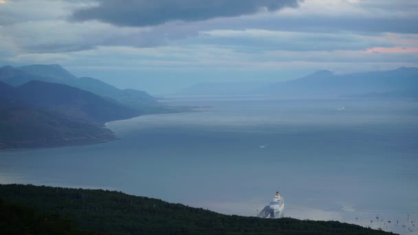 Ushuaia landskap och sjöar i Argentina — Stockvideo