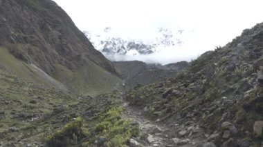 Dağlarda Trekking Salkantay