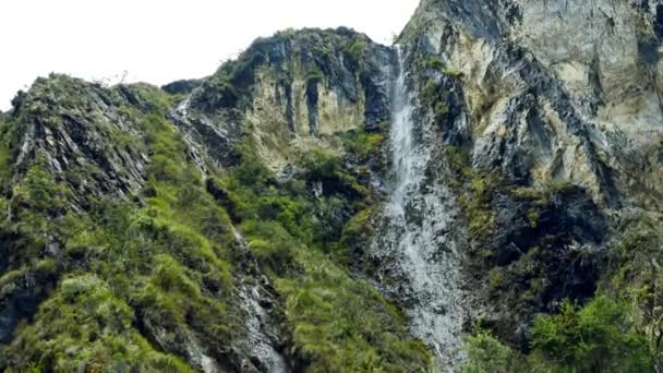 Salkantay Trekking en las Montañas — Vídeo de stock