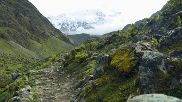 Salkantay Trekking en las Montañas — Vídeos de Stock
