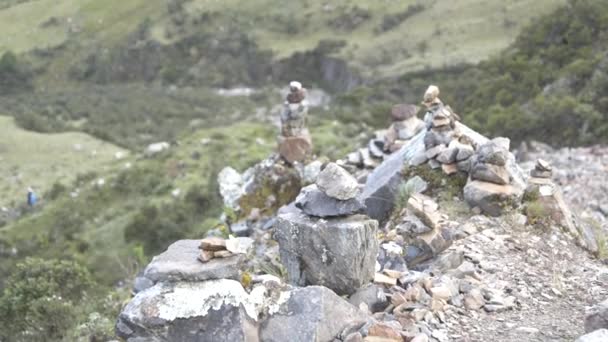 Salkantay Trekking in den Bergen — Stockvideo