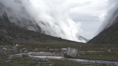 Santa Cruz Trekking Huaraz Dağları