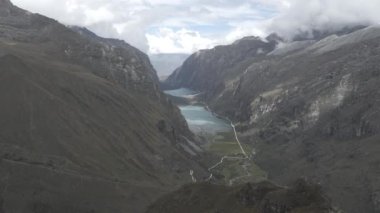 Santa Cruz Trekking Huaraz Dağları Peru nefes kesen manzaralarına sahip