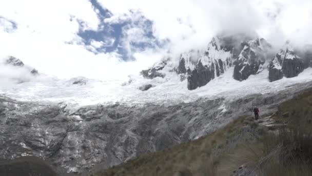Санта-Крус треккинга гори Huaraz — стокове відео