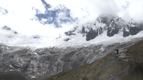 Santa Cruz Trekking Huaraz hegyek — Stock videók