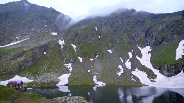 Reise durch transsilvanische Natur und Landschaften — Stockvideo