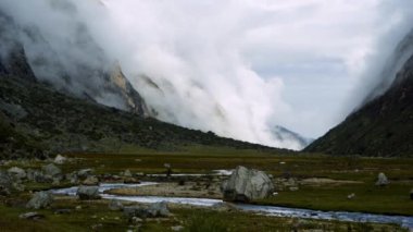 Santa Cruz Trekking Huaraz Dağları