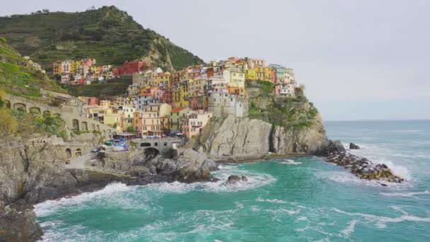 Manarola Village, Cinque Terre Italya güzel günbatımı — Stok video