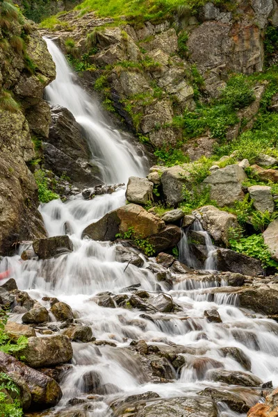 Wasserfall Lago della Rovina - See in den italienischen Alpen Entracque — Stockfoto