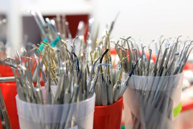 Diş hekimleri araçları. Diş araçları. Paslanmaz çelik diş hekimi araçları. Cerrahi çelik araçları.