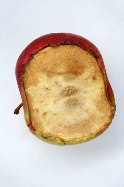 成形リンゴ カビの果実 金型リンゴ 悪い果物だ癌 — ストック写真