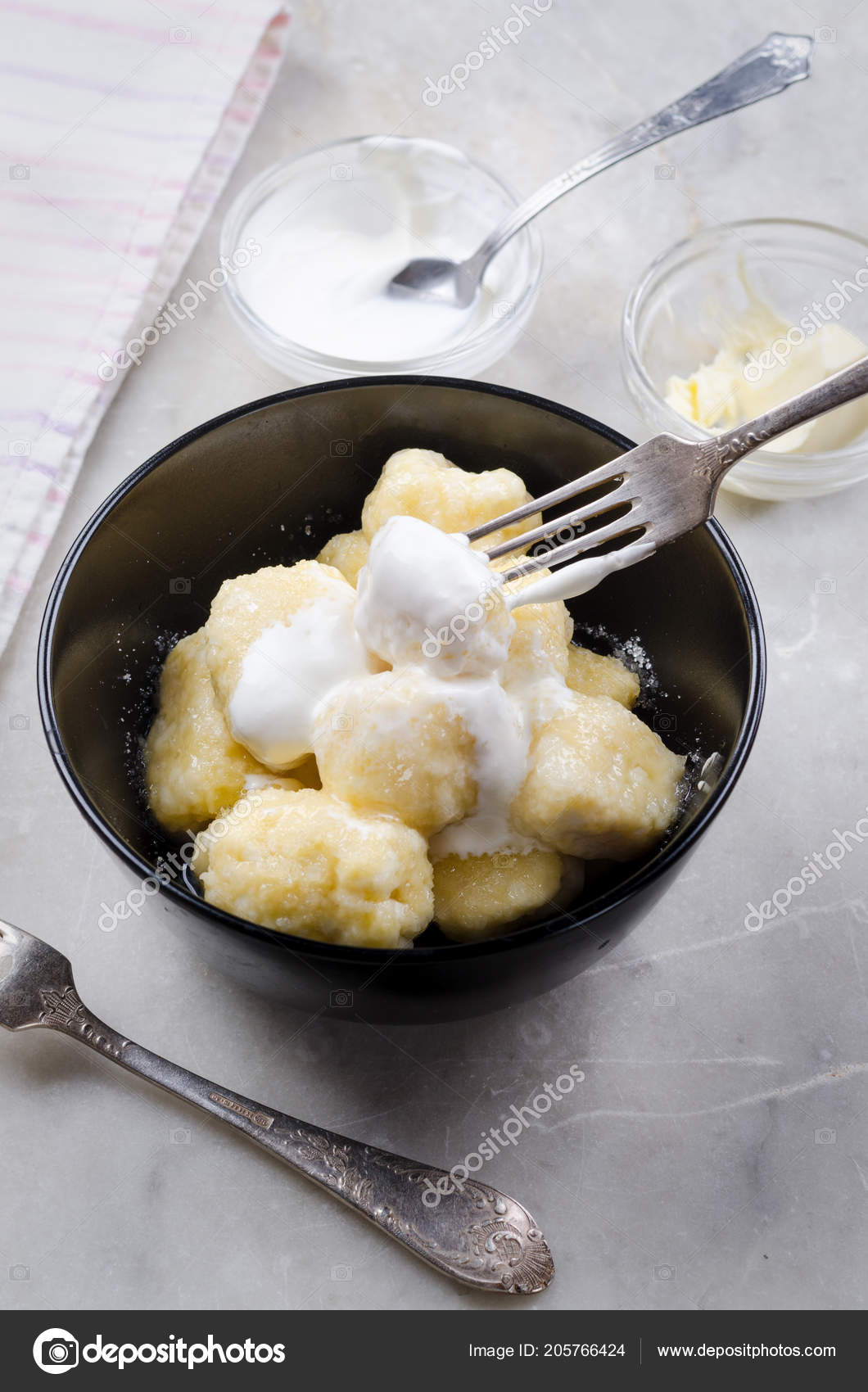 Lazy Vareniki Cottage Cheese Nioki Sugar Butter Sour Cream
