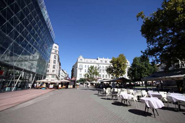 Площадь Восстания в центре Будапешта, Венгрия
