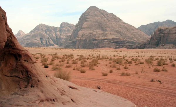 Wadi Rum paesaggio, Giordania — Foto Stock