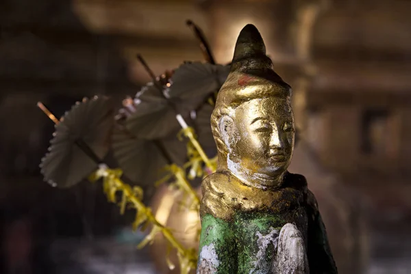 Buda Staue Myanmar'da