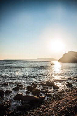 doğa deniz kıyısı ve kayalar