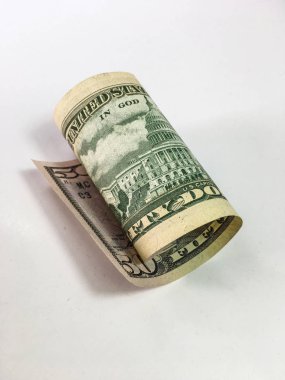 beyaz zemin üzerine Doları banknot 