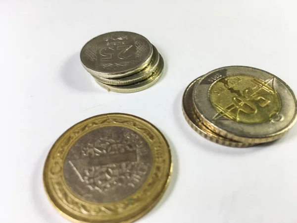 Monedas Lira Turca Acostado Sobre Fondo Blanco — Foto de Stock