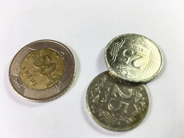 Monete Lira Turca Distese Sfondo Bianco — Foto Stock