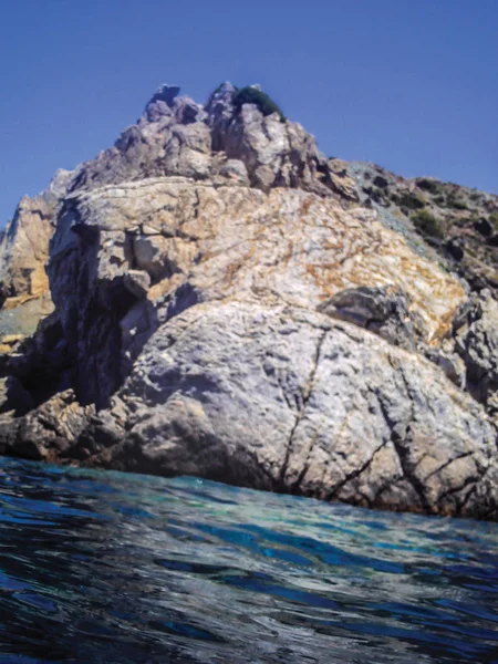 Rocky Shore Sea Daytime — Stock Photo, Image