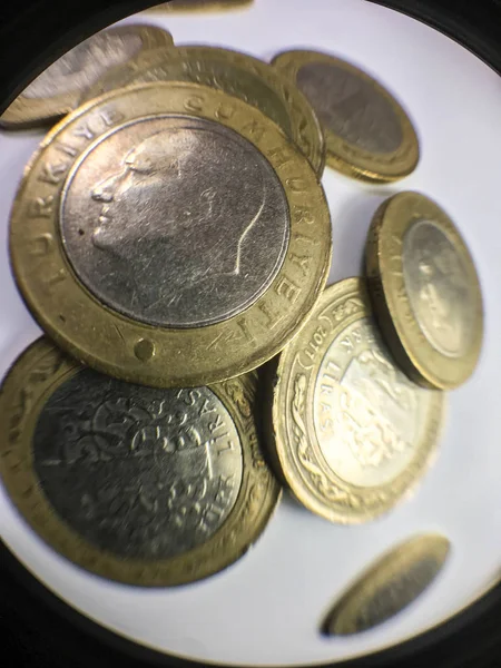 Monedas Lira Turca Acostado Sobre Fondo Blanco — Foto de Stock