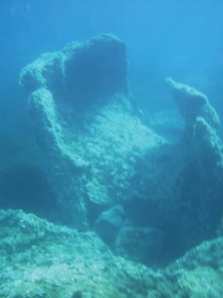 Scogliere Marine Unità Fondo Subacquee Isolate — Foto Stock