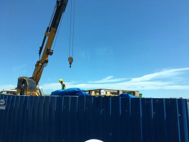 Köprü inşaat iş ayrı tut moduyla arka plan