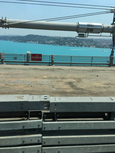 Brückenbauarbeiten Isolieren Hintergrund — Stockfoto