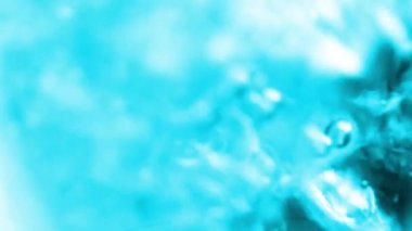 su sıçraması ve gevezelik doku