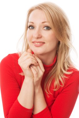 Sevimli yüz ifadesi, yakın çekim, izole üzerinde beyaz arka plan ile güzel kadın