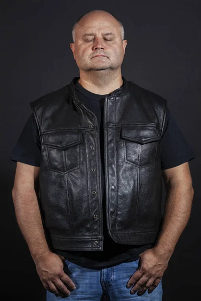Adult Brutal Bald Man Leather Jacket Dark Background — Stock Photo, Image