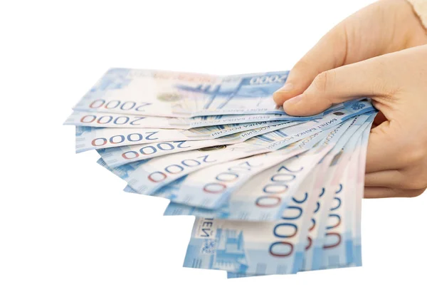 2000 Billetes Rusos Mano Aislados Sobre Fondo Blanco —  Fotos de Stock