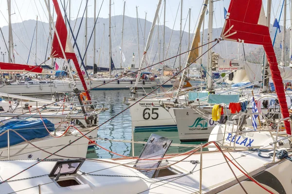 Yunanistan Tilos 2015 Marinada Regatta Bağlama Yelkencilik — Stok fotoğraf