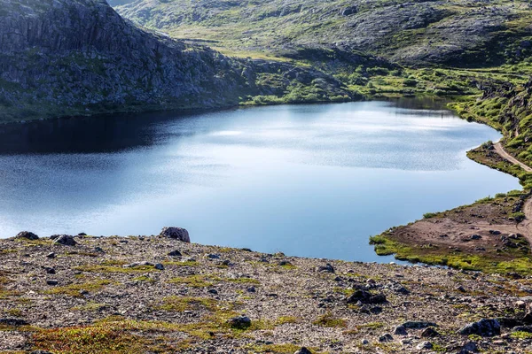 Vackra Bukten Bergen Solig Dag — Stockfoto