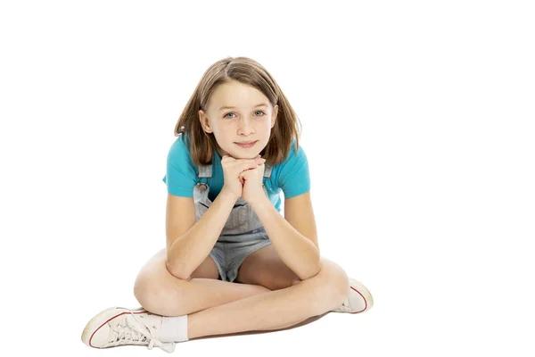 Roztomilý Dospívající Dívka Sedící Lotosu Představují Izolované Bílém Pozadí — Stock fotografie