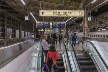 Japonya, Kyoto, 04/07/2017. Shinkansen tren istasyonu