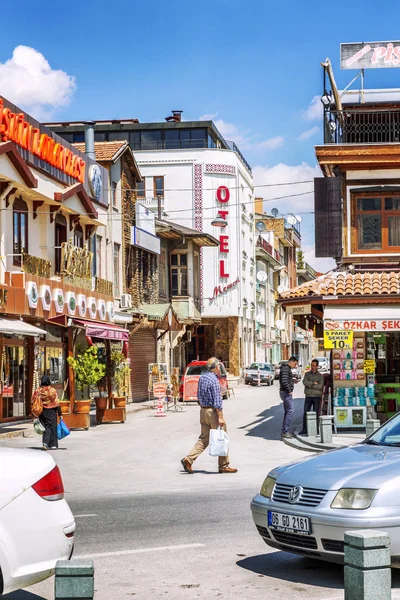 Konya, Türkiye, 05/12/2019: Güneşli bir günde güzel mimarisi olan eski şehir. 