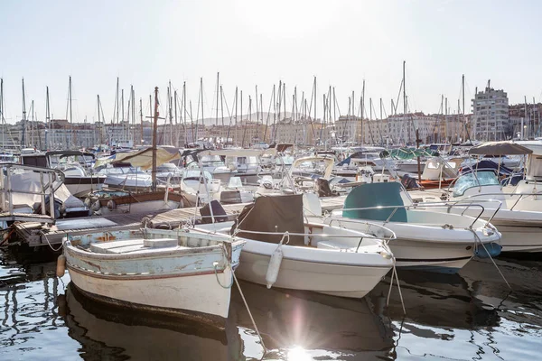 Bateaux Dans Vieux Port Marseille Tourisme Voyages Journée Ensoleillée Beau — Photo