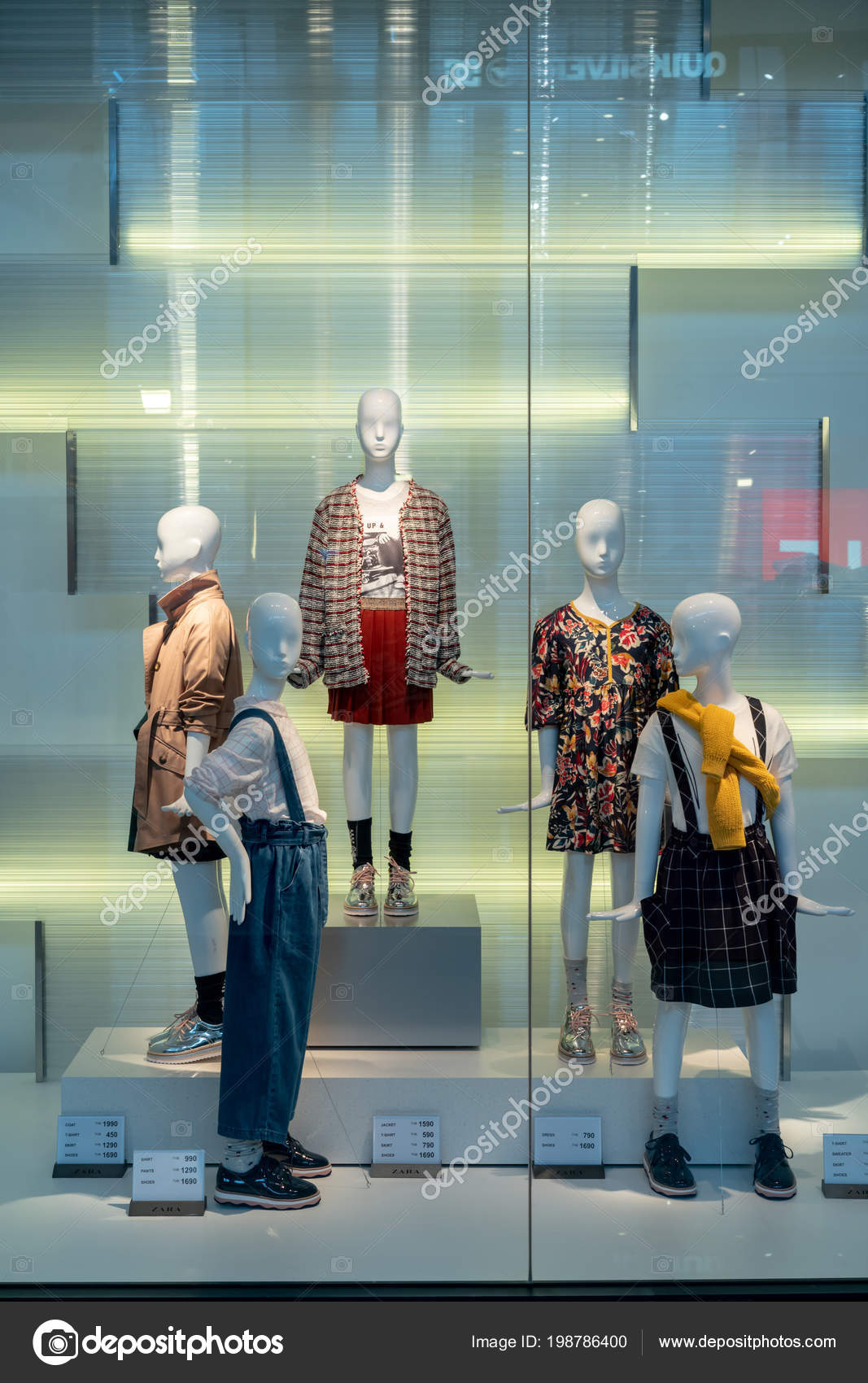 Chanel Boutique Store Window Display Emquartier Stock Photo