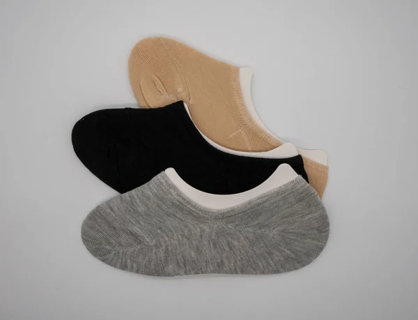 Meias Sapato Senhora Invisível Cores Diferentes Isoladas Fundo Branco — Fotografia de Stock